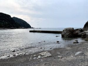 和歌山中紀のエギングポイント田杭の小波止