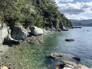 和歌山紀北のエギングポイント下津加茂川河口の白灯